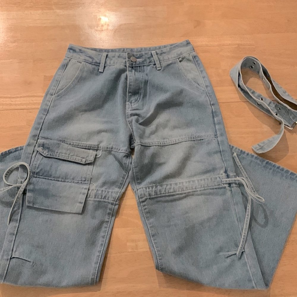Mid Waist Splice Cargo Jeans
